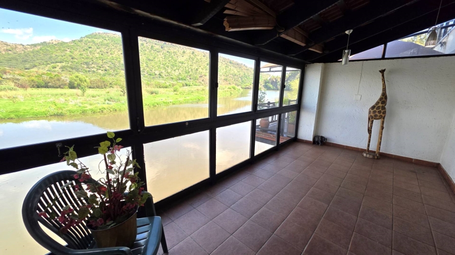 4 Bedroom Property for Sale in Estate D Afrique North West